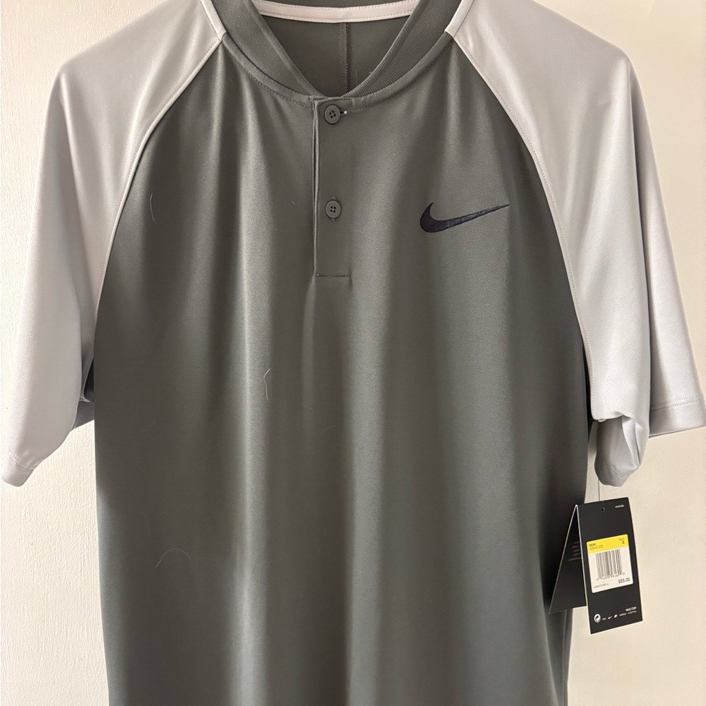 Men’s lightweight pullover